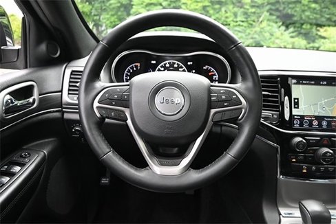 Used 2019 Jeep Grand Cherokee Limited image 31