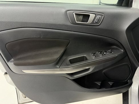 Used 2020 Ford EcoSport SE image 29
