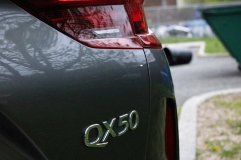 Used 2021 INFINITI QX50 Luxe image 14