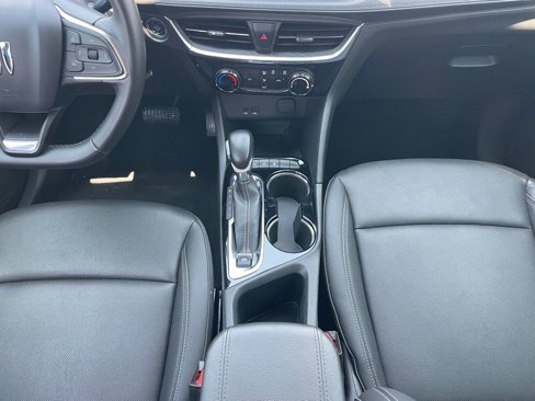 Used 2024 Buick Encore GX Sport Touring image 17