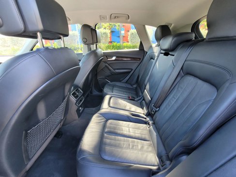 Used 2018 Audi Q5 2.0T Premium image 9