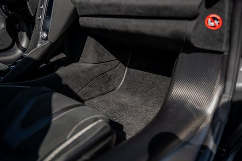 Used 2024 McLaren 750S Spider image 40