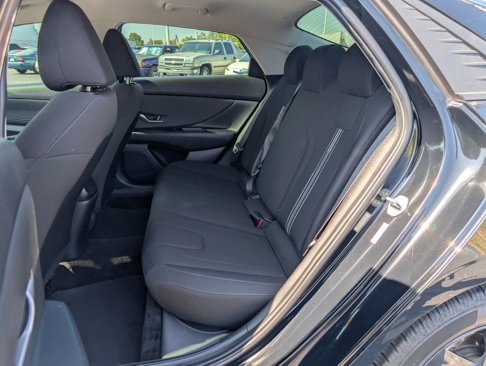 Used 2021 Hyundai Elantra SEL w/ Convenience Package image 24