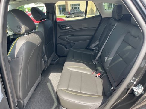 New 2025 Chevrolet Trax ACTIV w/ Driver Confidence Package image 31