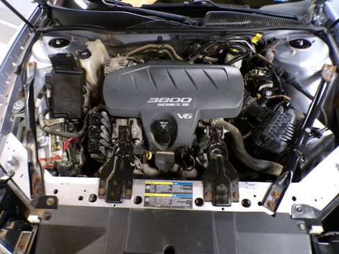 Used 2005 Buick LaCrosse CX image 17