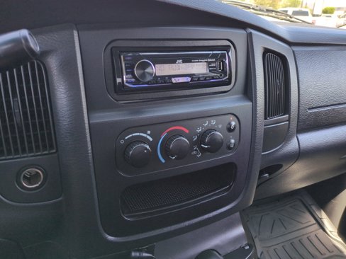 Used 2005 Dodge Ram 3500 Truck SLT w/ Quad Cab Big Horn Value Group image 12