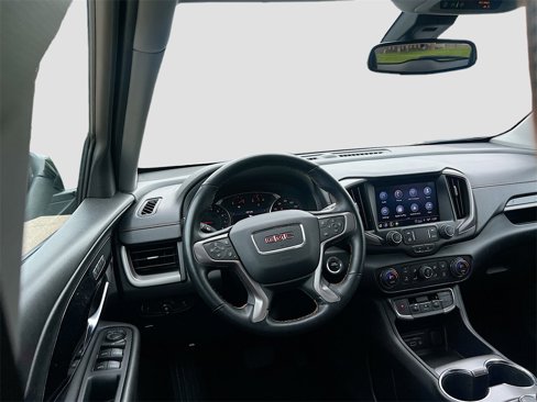 Used 2023 GMC Terrain AT4 image 23