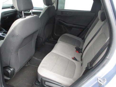 Used 2022 Ford Escape SE w/ Cold Weather Package image 9