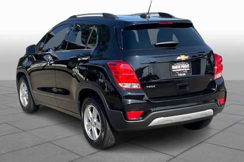 Used 2019 Chevrolet Trax LT w/ LT Convenience Package image 11