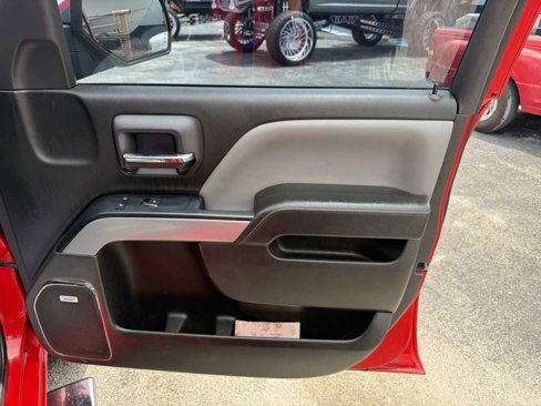 Used 2016 Chevrolet Silverado 1500 LTZ Z71 w/ LTZ Plus Package image 24
