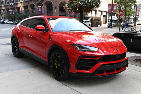 Used 2022 Lamborghini Urus image 3