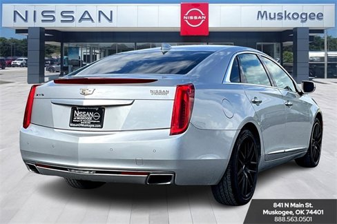 Used 2017 Cadillac XTS Luxury image 5