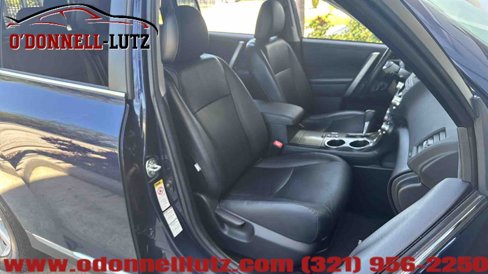 Used 2012 Toyota Highlander SE image 14