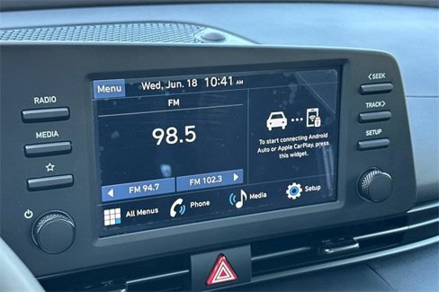 Used 2025 Hyundai Elantra Sport image 18