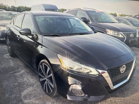 Used 2020 Nissan Altima 2.5 SR image 3