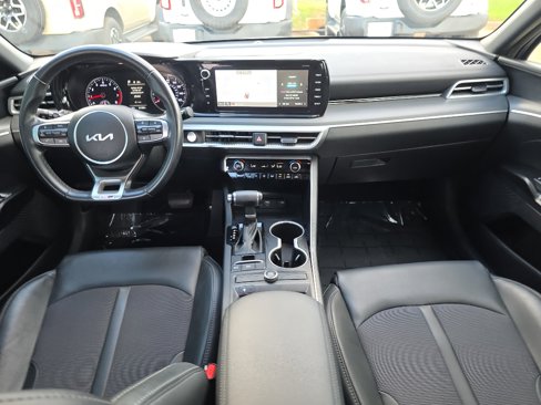Used 2022 Kia K5 GT-Line image 16