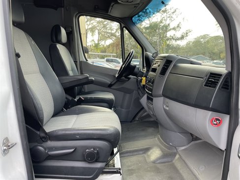 Used 2008 Dodge Sprinter 3500 image 18