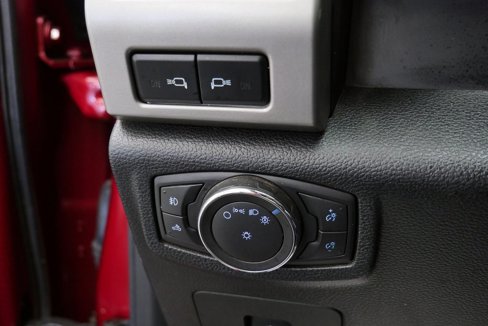 Used 2017 Ford F150 Lariat image 26