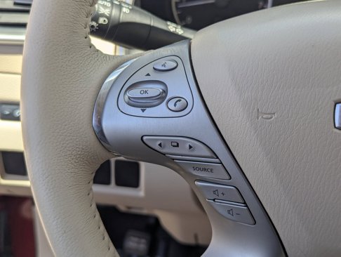 Used 2017 Nissan Murano SV image 27
