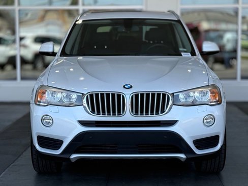 Used 2015 BMW X3 sDrive28i image 4