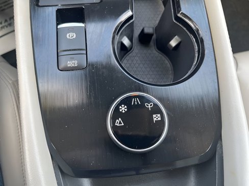 Used 2023 Nissan Rogue SL w/ SL Premium Package image 34