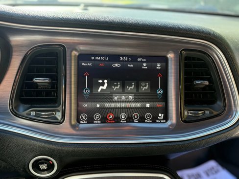Used 2017 Dodge Challenger R/T Scat Pack image 27
