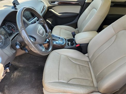 Used 2016 Audi Q5 2.0T Premium Plus w/ Technology Package image 8