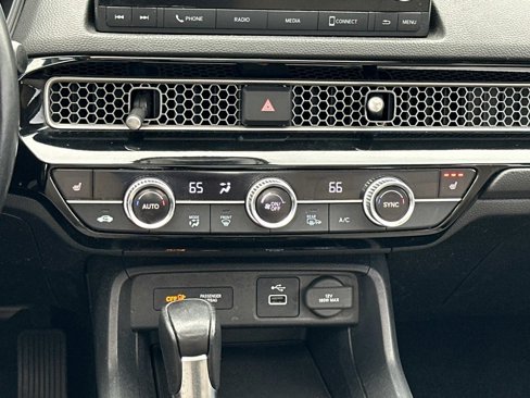 Used 2022 Honda Civic EX image 22