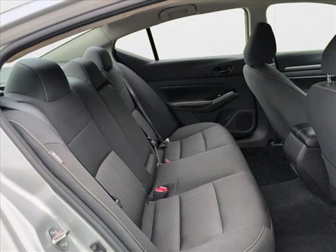 Used 2023 Nissan Altima 2.5 SV image 19