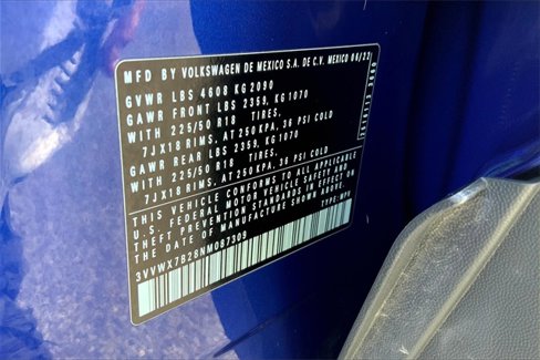 Used 2022 Volkswagen Taos SE image 32