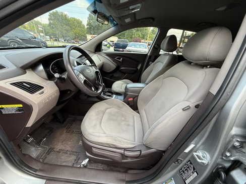 Used 2015 Hyundai Tucson GLS image 16