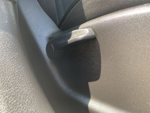 Used 2022 Jeep Renegade Latitude w/ Convenience Group image 11