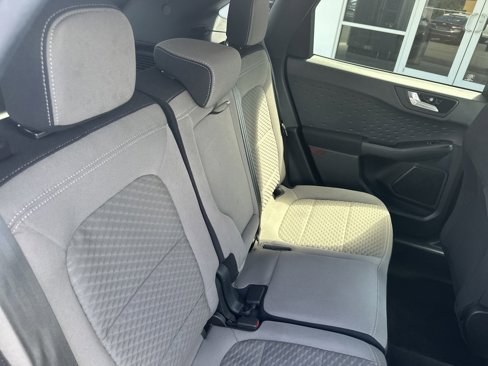 Used 2020 Ford Escape SE image 26
