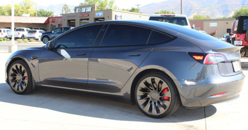 Used 2021 Tesla Model 3 Performance image 29