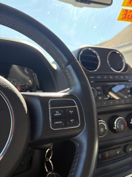 Used 2016 Jeep Patriot High Altitude image 18