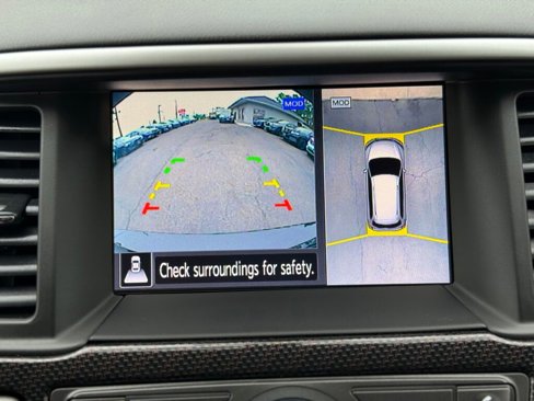 Used 2019 Nissan Pathfinder SL image 19