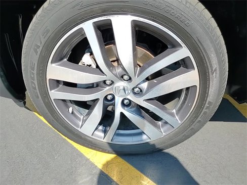 Used 2017 Honda Pilot Elite image 8