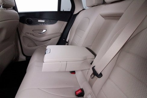 Used 2016 Mercedes-Benz GLC 300 4MATIC image 24