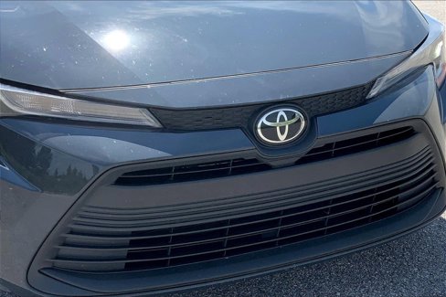 Certified 2024 Toyota Corolla LE image 31