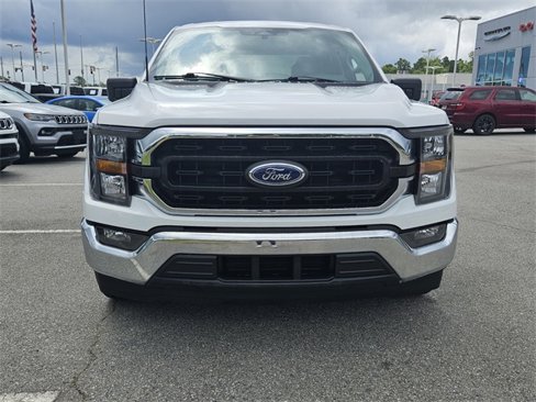 Used 2023 Ford F150 XLT image 2