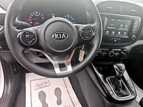 Used 2021 Kia Soul LX image 18
