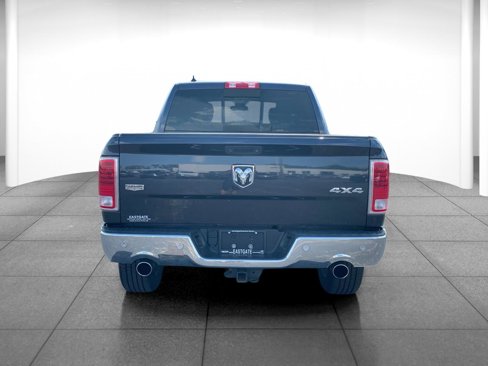 Used 2016 RAM 1500 Laramie w/ Convenience Group image 6