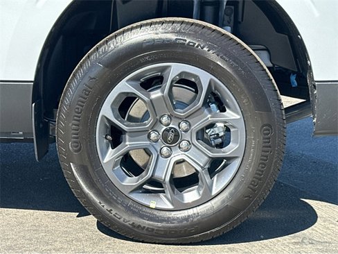 New 2025 Ford Maverick XLT image 40