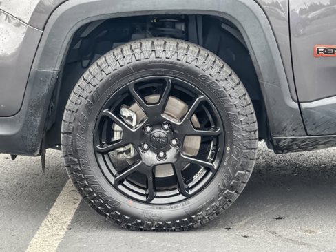 Used 2020 Jeep Renegade Latitude image 26