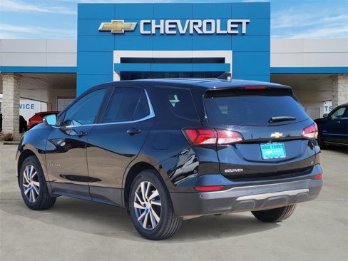 Used 2023 Chevrolet Equinox LT image 4
