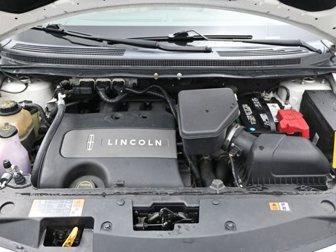 Used 2015 Lincoln MKX FWD image 13
