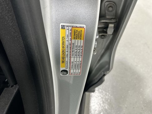 Used 2022 Chevrolet Equinox LT image 31
