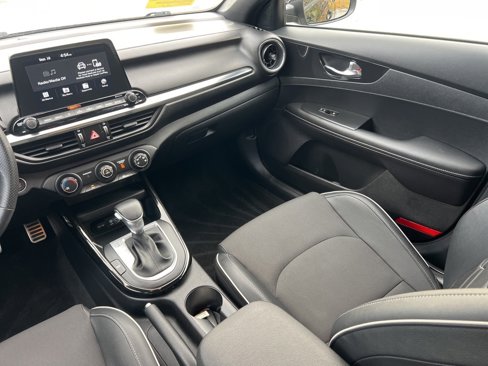 Certified 2021 Kia Forte GT-Line image 22