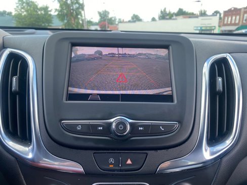 Used 2022 Chevrolet Equinox LT image 14