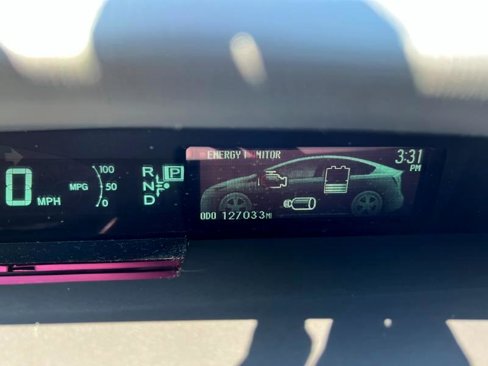 Used 2012 Toyota Prius Three image 32